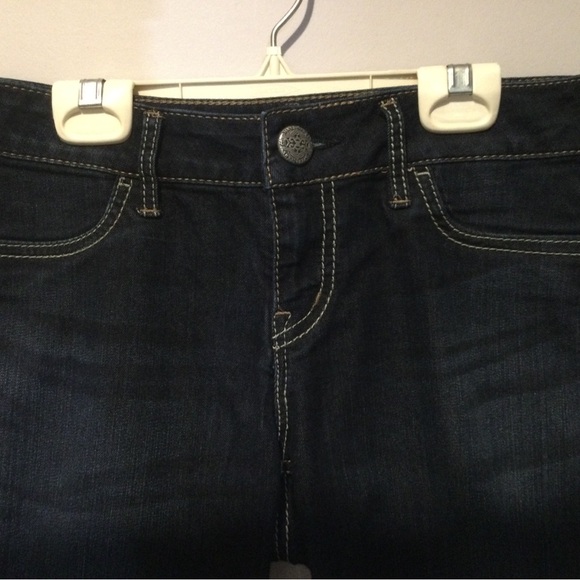 SILVER WOMENS SUKI JEGGINGS DARK WASH LOW RISE JEANS 28x31 ACTUAL 30x 30 1/2 - Picture 2 of 11